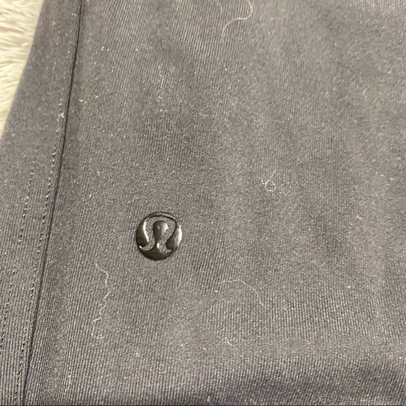 Lululemon Men's Sweatpants - Picture 11 of 11